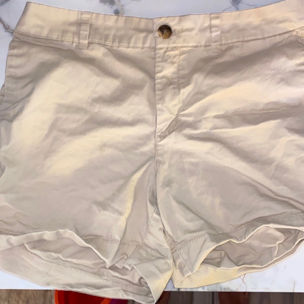 Khaki old navy shorts